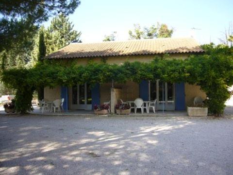 Bed and Breakfast Les Cigales Saint-Andiol Habitación foto